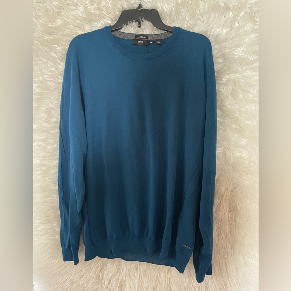 Hugo Boss NWT Men’s Slim Fit Extrafine Merino Virgin Wool Crewneck Sweater. XXL